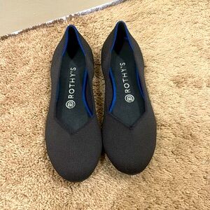 Black Rothy Flats